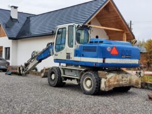 Liebherr A 900 B Litronic